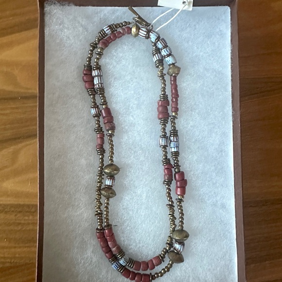 New Elegant Red Gold Green Glass and African Brass Necklace - - Picture 2 of 5